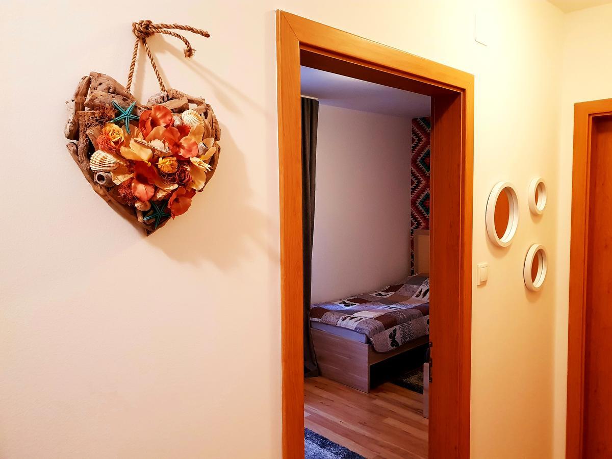 Vagabond Apartman Mişcolţ Exterior foto