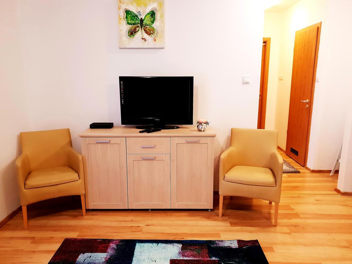 Vagabond Apartman Mişcolţ Exterior foto
