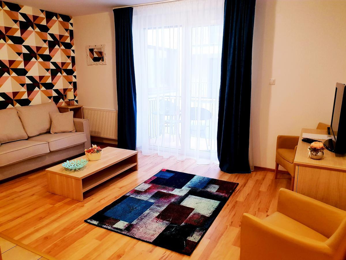 Vagabond Apartman Mişcolţ Exterior foto